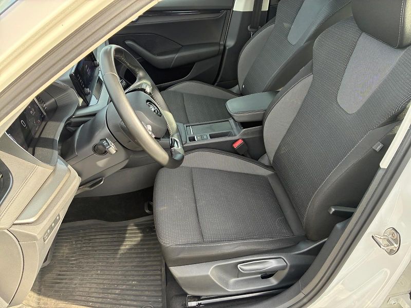 Škoda Octavia (2023) AMBITION 2.0TDI 110kW CZ DPH - fotka 7 z 11