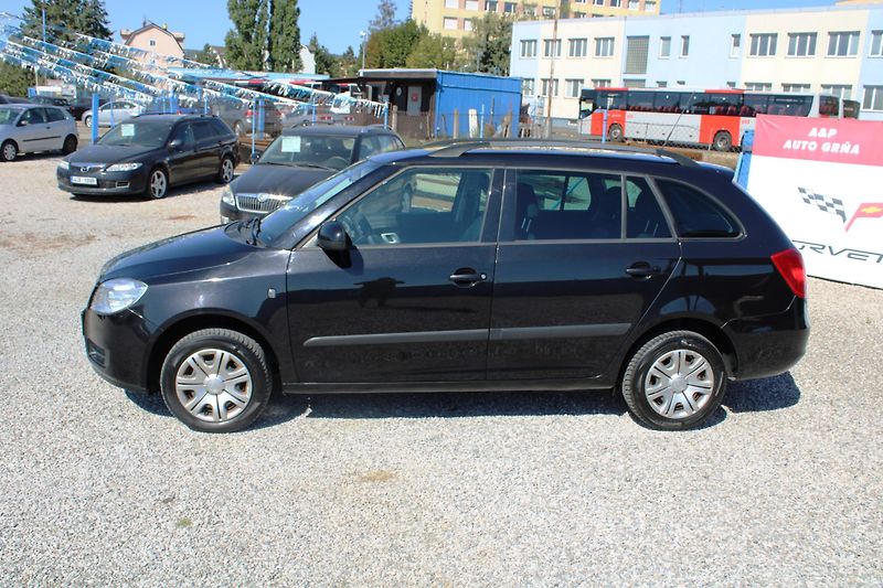 Škoda Fabia (2009) 1,4i 16V KLIMA EL.OKNA TAŽNÉ - fotka 4 z 16