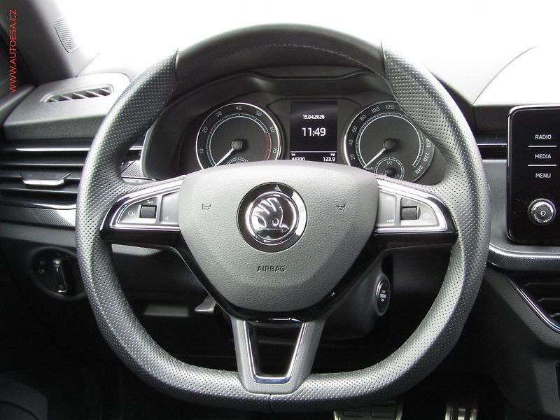 Škoda Scala (2019) 1.5 TSi, ČR, Style, DSG - fotka 14 z 23