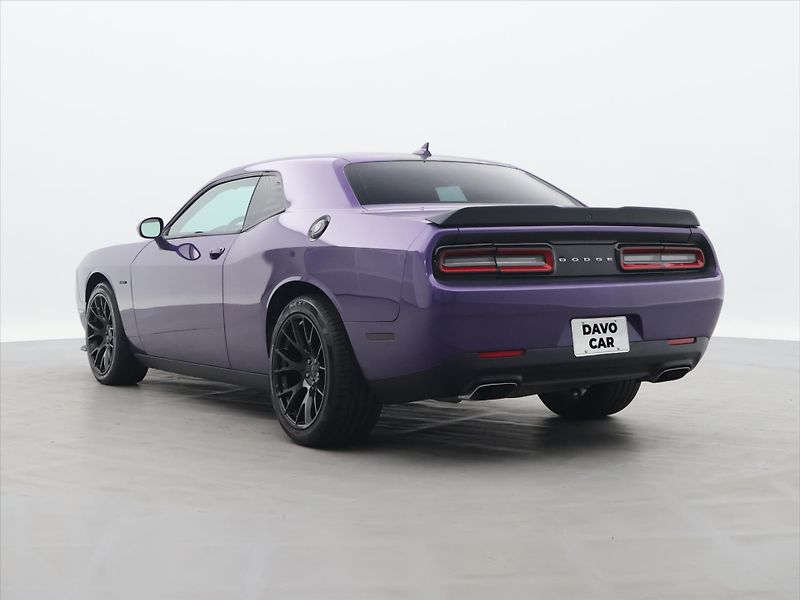 Dodge Challenger 5,7 V8 HEMI 277KW Aut.klima - fotka 5 z 31
