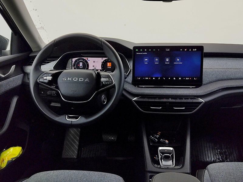 Škoda Octavia (2025) Combi top Selection 1,5 Tsi 11 - fotka 6 z 42
