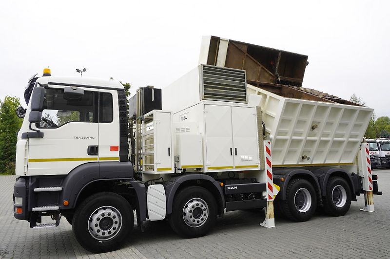 MAN TGA (2008) 35.440 8×4 / vacuum excavator - fotka 4 z 24