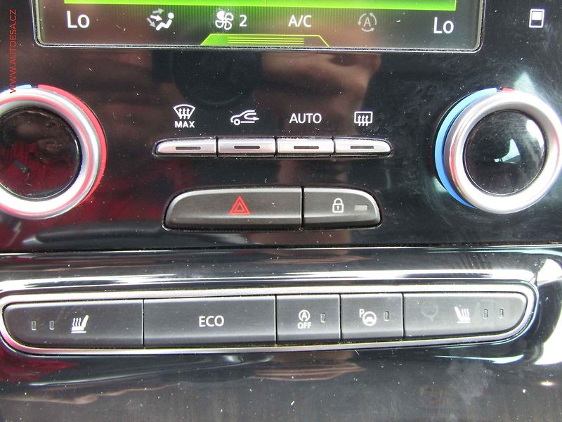 Renault Espace (2015) 1.6 TCe, ČR, AT, navi, LED - fotka 14 z 23