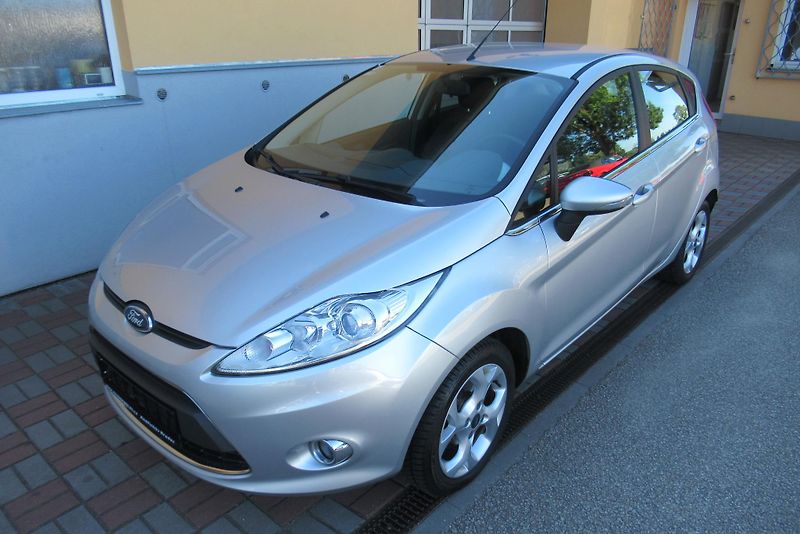 Ford Fiesta 1.2i KLIMA  SADA ALU KOL - fotka 4 z 20