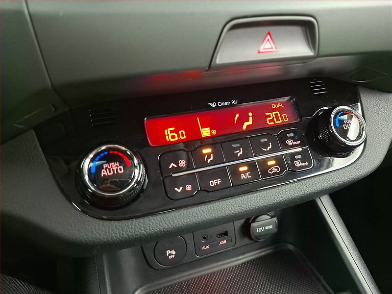 Kia Sportage (2015) 1.6 GDI, Serv.kniha, Tempomat - fotka 14 z 18