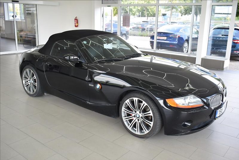 BMW Z4 3,0 i, NAVI,AUT+F1, - fotka 3 z 28