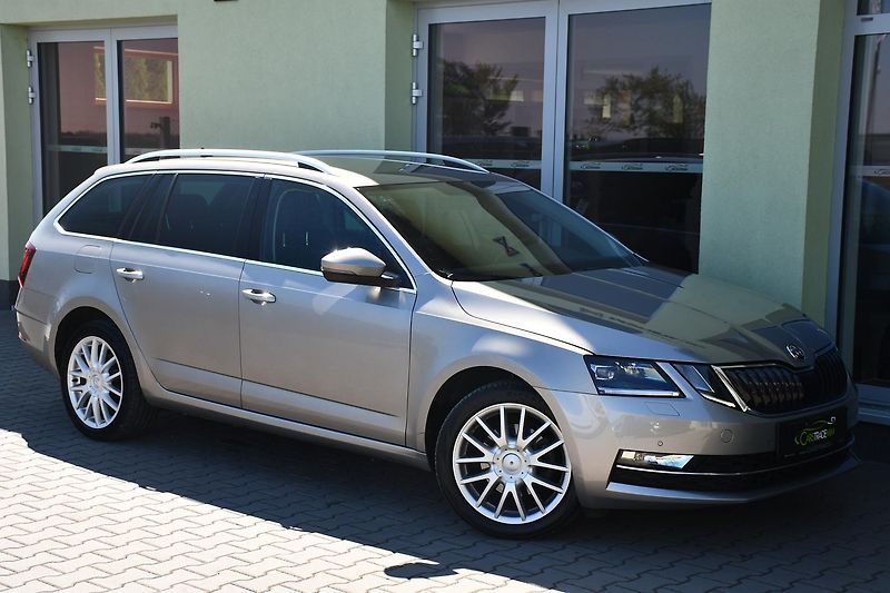 Škoda Octavia 1.4G-TEC LED DSG NAVI PDC - fotka 2 z 35