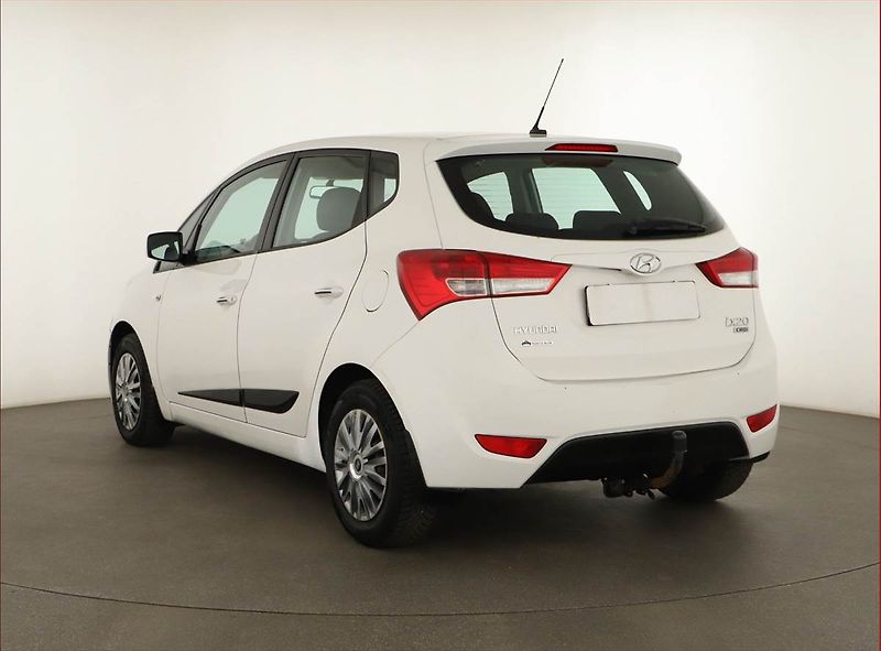 Hyundai ix20 (2014) 1.6 CRDi, Tažné, jezdí výborně - fotka 4 z 15