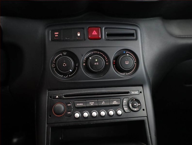 Citroën C3 Picasso (2010) 1.4 i, jezdí výborně - fotka 9 z 12