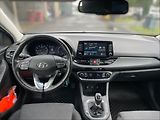 Hyundai i30 1,5 T-GDI Smart - náhled 9