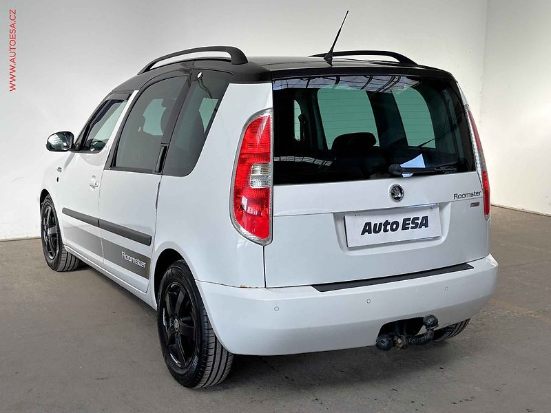 Škoda Roomster (2011) 1.6 TDi, servis.kniha - fotka 6 z 14