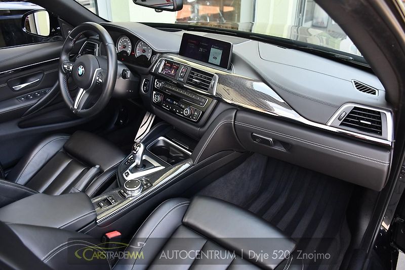 BMW M4 3.0 317kW HUD LED DPH - fotka 21 z 57