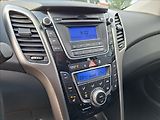 Hyundai i30 1,6 Trikolor 88KW - náhled 13