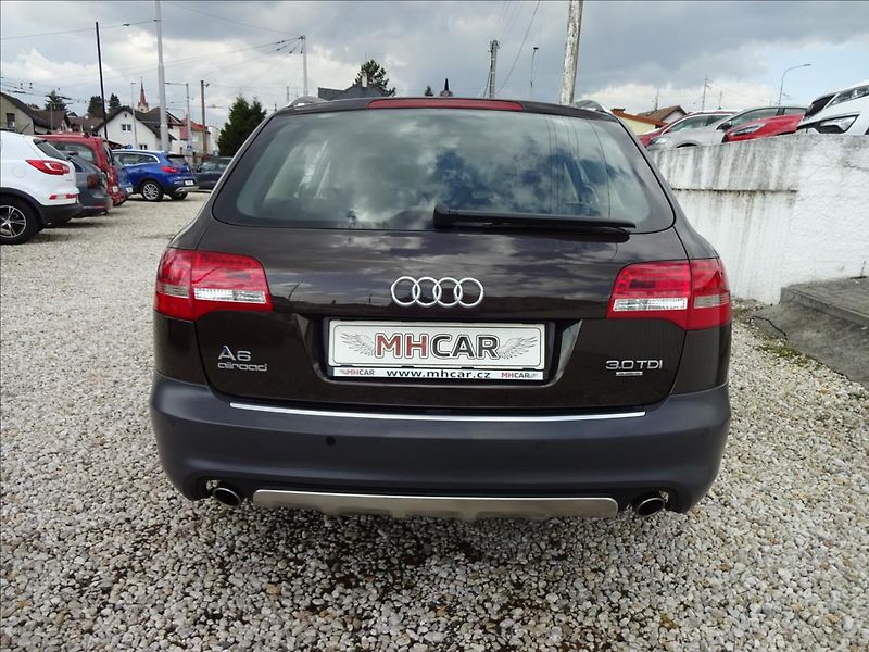 Audi A6 Allroad 3,0 TDI 176kW QUATRO - fotka 6 z 63