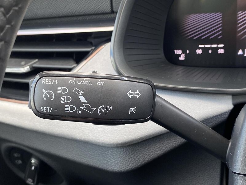 Škoda Scala 1,0 TSI 85 kW Selection - fotka 13 z 26