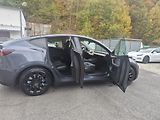 Tesla Model Y RWD 220kw TZ SOH 93,6 % - náhled 17