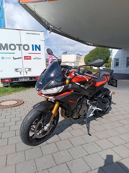 Aprilia Tuono 660 (2025) Factory Dark Beshee + 4roky zá - fotka 3 z 12