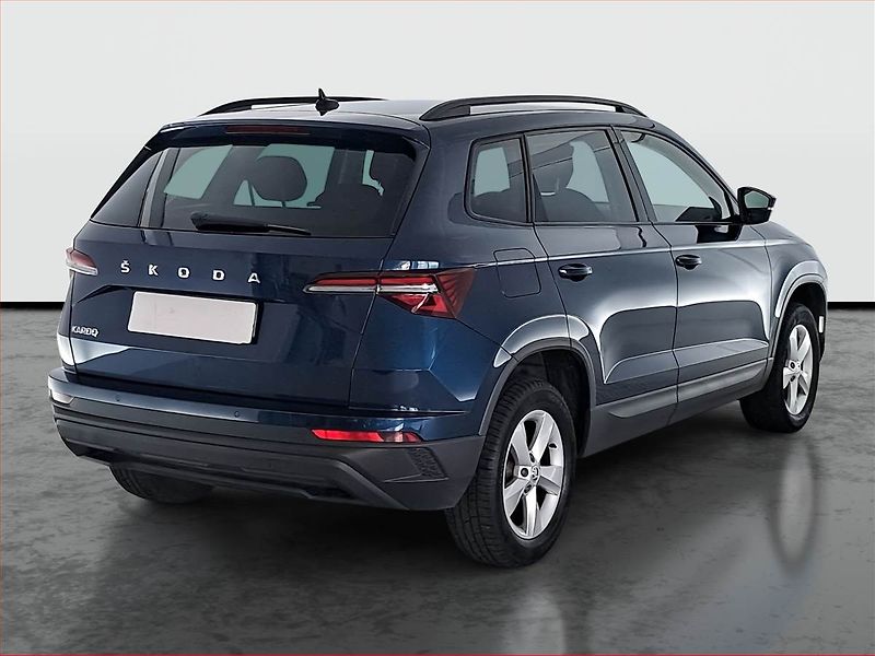 Škoda Karoq (2023) 1.0 TSI - fotka 5 z 18