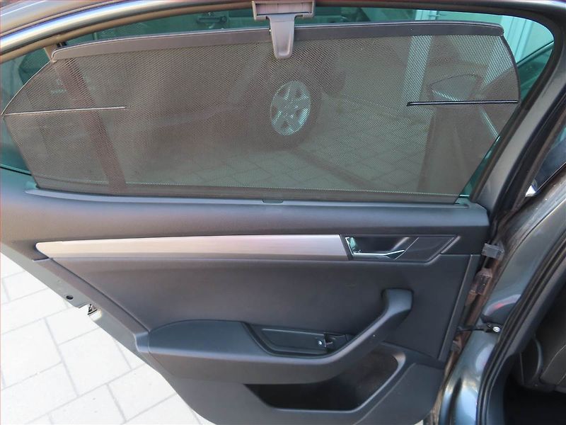 Škoda Superb (2016) 2.0 TSI, 4X4, Automat, Navi - fotka 26 z 28