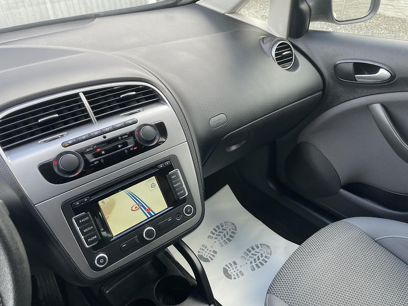 Seat Altea 1.6TDi 105PS XXL ECOMOTIVE TOP - fotka 188 z 189