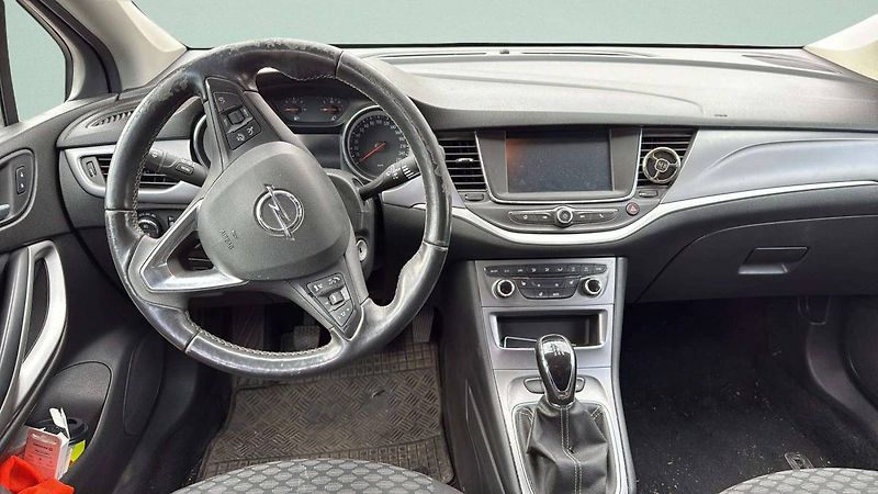 Opel Astra ST Enjoy D 16 DTH S/S (100kW/ - fotka 13 z 24