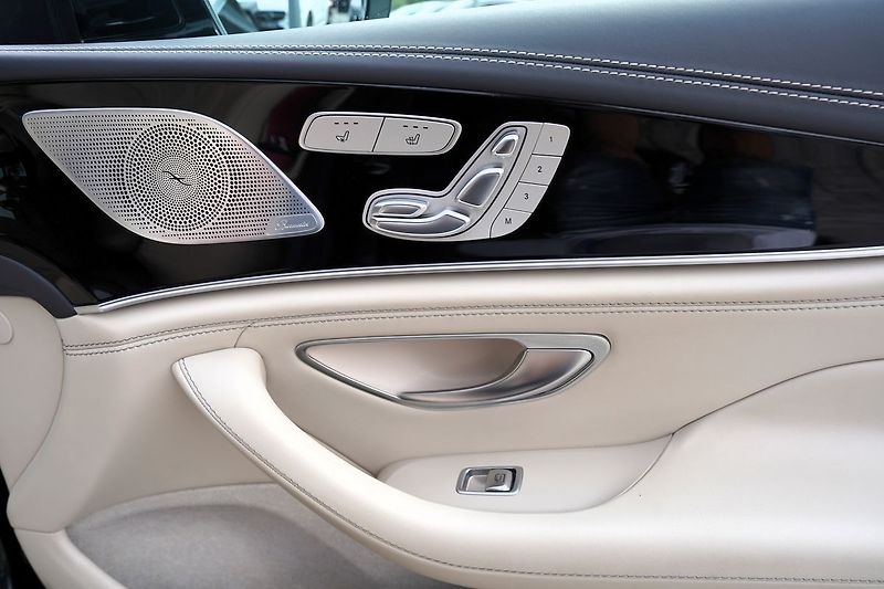 Mercedes-Benz AMG GT 43 AMG 4Matic/3D Burm/paket 63 - fotka 23 z 50