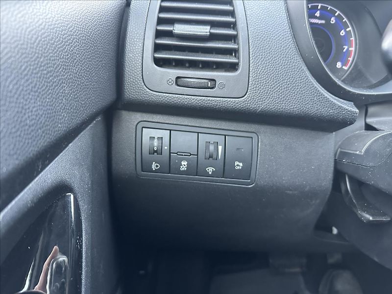 Hyundai ix20 1,6 AUTOMAT 1.majitel - fotka 21 z 23