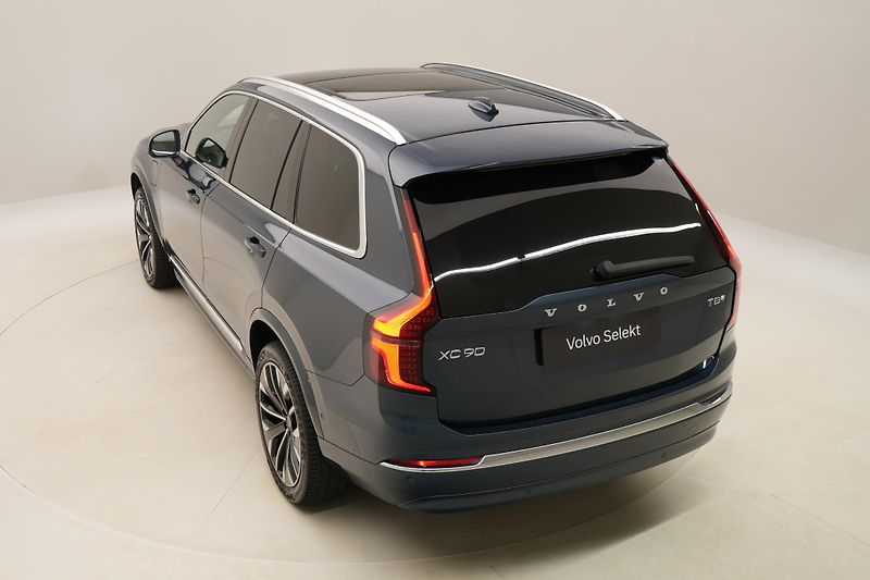 Volvo XC90 T8 AWD RECHARGE REZERVACE - fotka 18 z 73