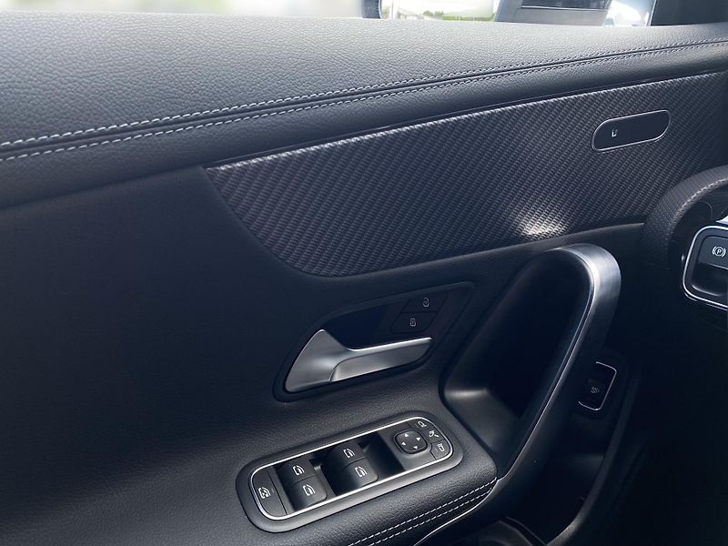 Mercedes-Benz CLA 200 Progressive kupé - fotka 18 z 26