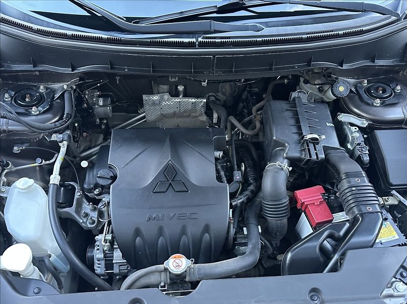 Mitsubishi ASX 1,6 117PS  Invite+ Audio - fotka 40 z 49