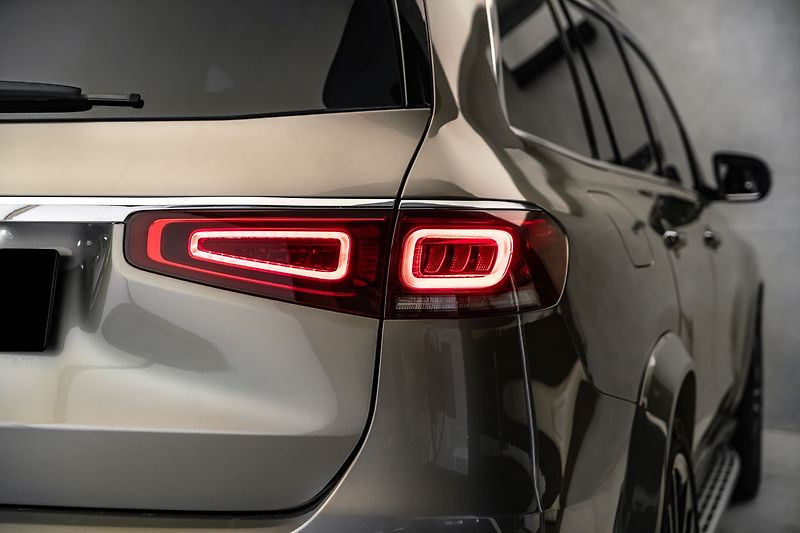 Mercedes-Benz GLS AMG 4Matic - fotka 10 z 26