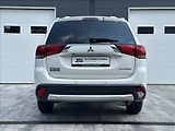Mitsubishi Outlander 2,0 150PS  Intense A/T 4x4 - náhled 9