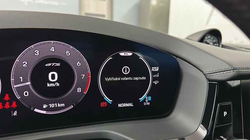 Porsche Panamera GTS / ZÁRUKA / TOP VÝBAVA  - fotka 53 z 64