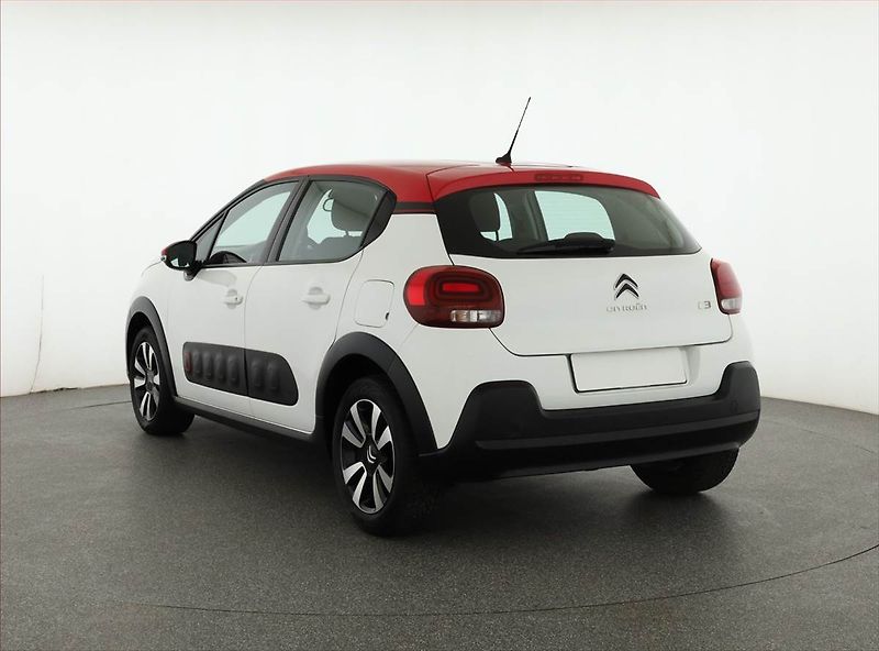 Citroën C3 (2018) 1.2 PureTech, ČR,1.maj - fotka 4 z 16