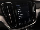 Volvo V60 CC D4 AWD MOMENTUM REZERVACE - náhled 32