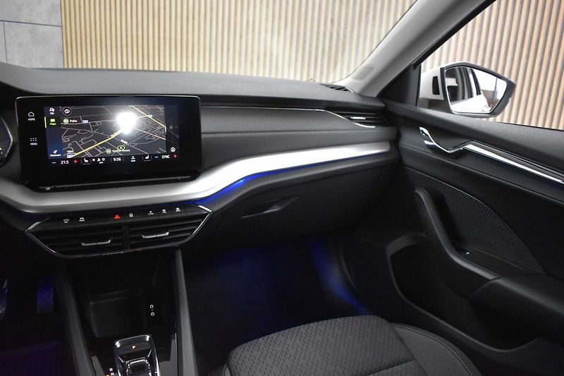 Škoda Octavia 1.5 TSI e-TEC*STYLE*DPH*ČR 1.M - fotka 9 z 40