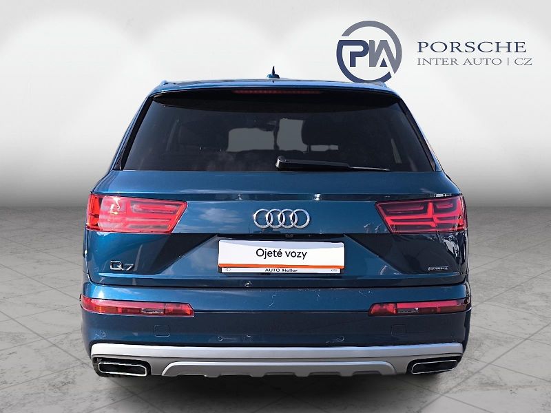 Audi Q7 3.0 TDi - fotka 8 z 26