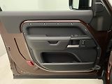 Land Rover Defender (2026) 90 V8 EDITION P525 AWD AUT - náhled 7