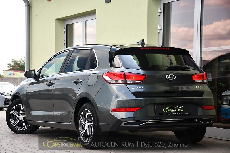 Hyundai i30 1.0T-GDI ČR FAMILY SMART DCT - fotka 3 z 52