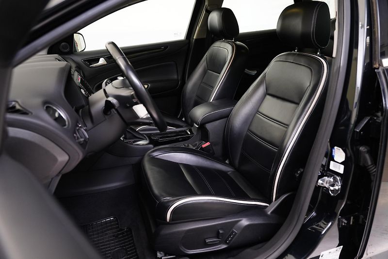 Ford Mondeo - fotka 5 z 6
