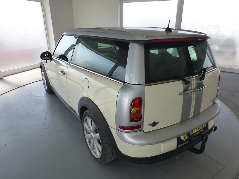 Mini Clubman (2008) 1,6i**XENONY***ALU KOLA**TAŽNÉ - fotka 7 z 18