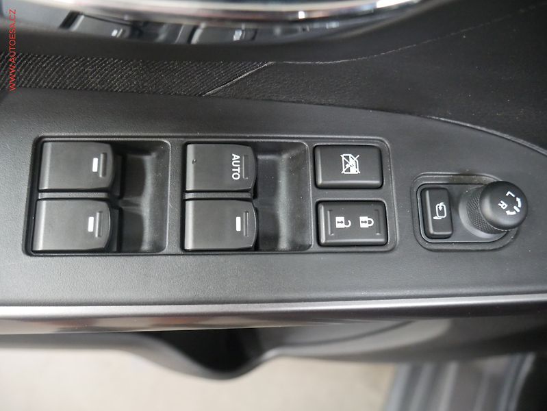 Suzuki S-Cross (2024) 1.4i 4x4, 1.maj,ČR, servis - fotka 23 z 23