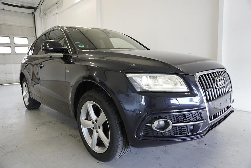 Audi Q5 3.0 TDI 190kW QUATTRO S-LINE - fotka 30 z 37