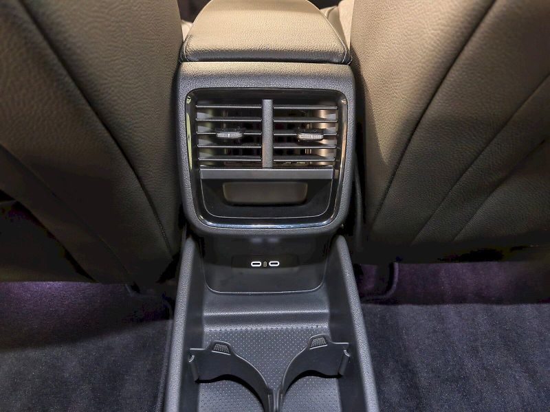 Škoda Octavia (2025) 1.5 TSI 110 kW DSG Sportline - fotka 26 z 31