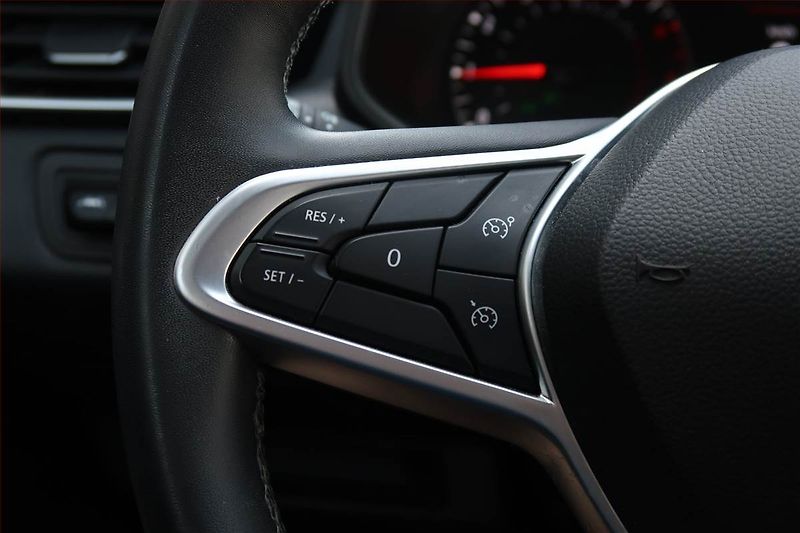Renault Clio (2022) Zen 1.0 TCe, LPG, ČR,1.maj - fotka 15 z 17