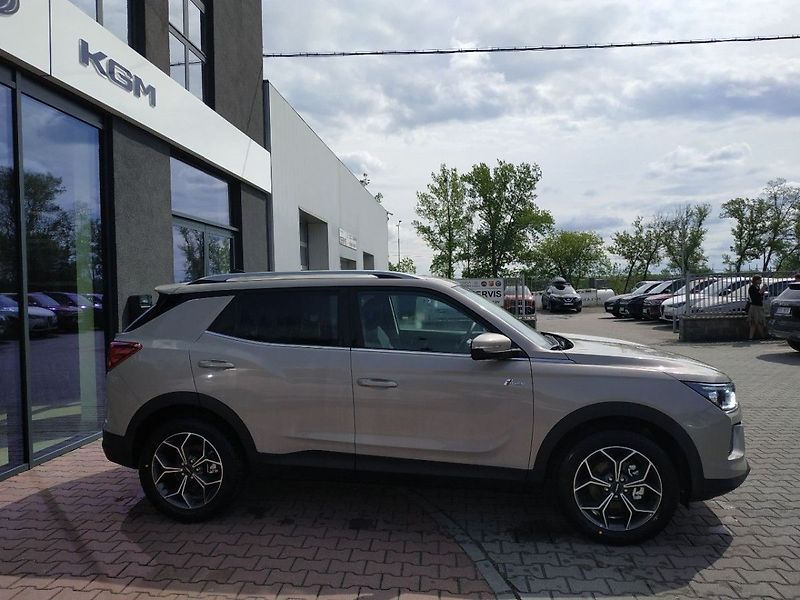 KGM Korando 1.5T, Style+2WD, AT, SKLADEM - fotka 4 z 31
