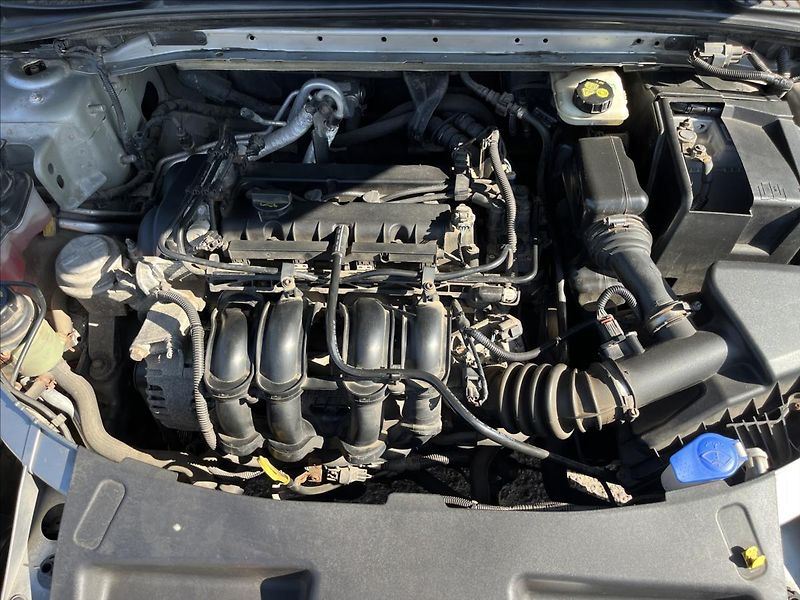 Ford Mondeo 1,6 i KLIMA ROZVODY SERVIS - fotka 28 z 34