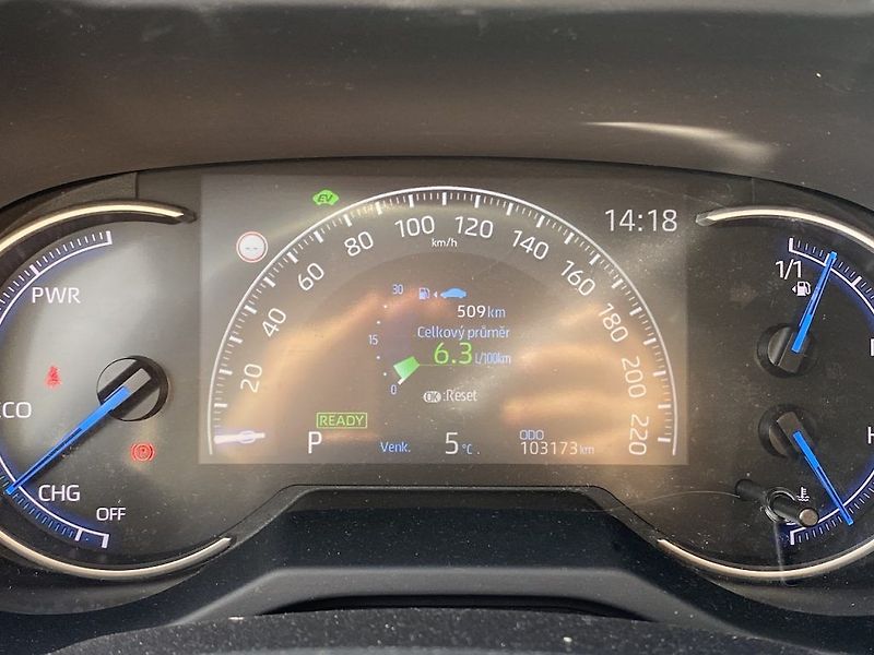 Toyota RAV4 2,5HSD, ČR, Comfort Style, 4x4 - fotka 10 z 15