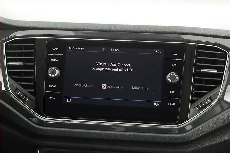 Volkswagen T-Roc (2018) 2.0 TDI 4Motion, 4X4, Automat - fotka 17 z 21