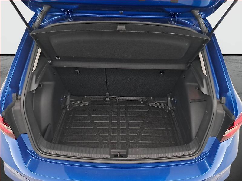 Škoda Fabia (2023) Style Plus 1.0 TSI, ČR,1.maj - fotka 14 z 18